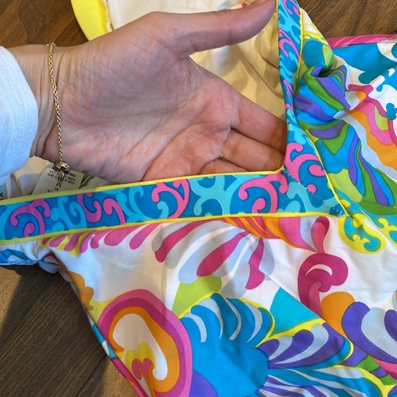 NWT TRINA TURK ONE PIECE SWIM SUIT PLUNGE V NECK HALTER TIE BACK MEDALLION SZ M - Picture 6 of 12